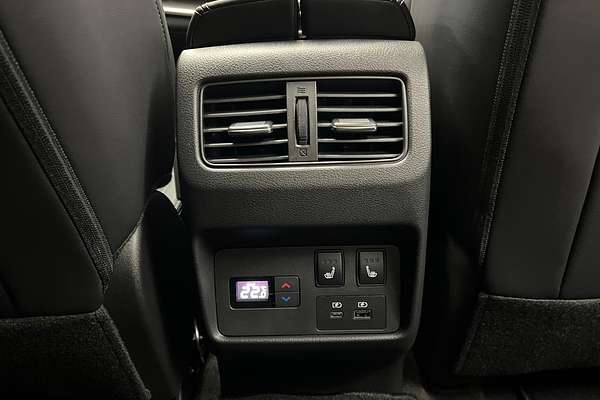 2025 Nissan X-TRAIL Ti-L T33