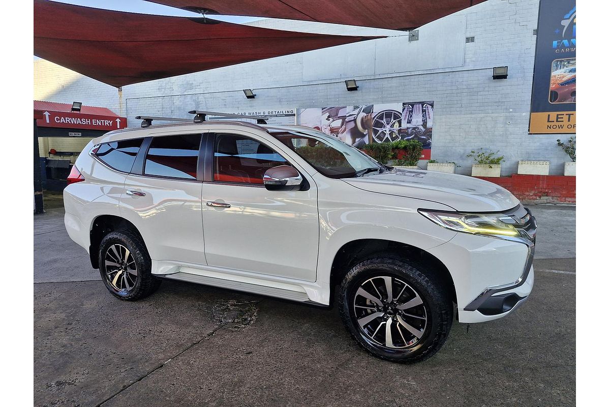 2016 Mitsubishi Pajero Sport GLS QE