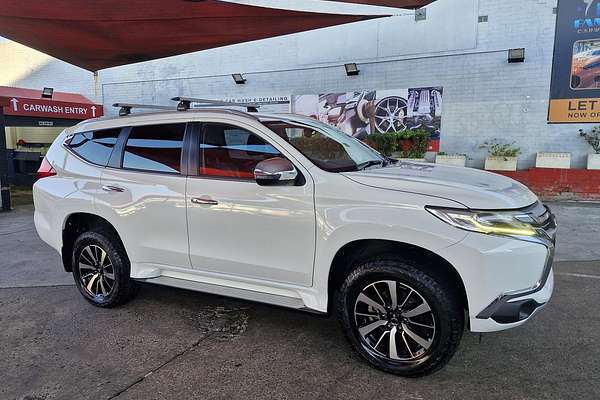 2016 Mitsubishi Pajero Sport GLS QE