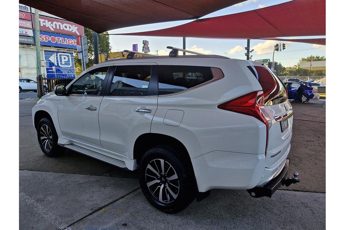2016 Mitsubishi Pajero Sport GLS QE