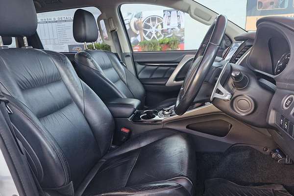 2016 Mitsubishi Pajero Sport GLS QE