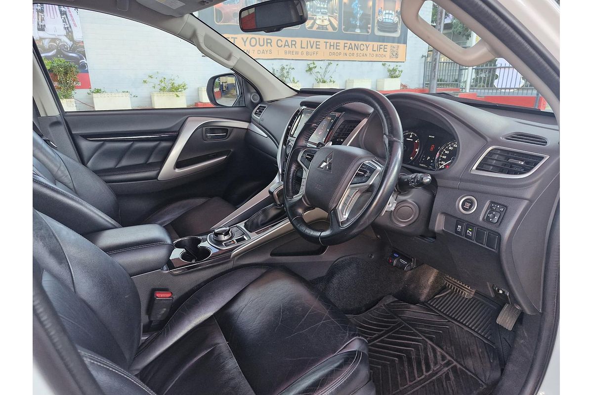 2016 Mitsubishi Pajero Sport GLS QE