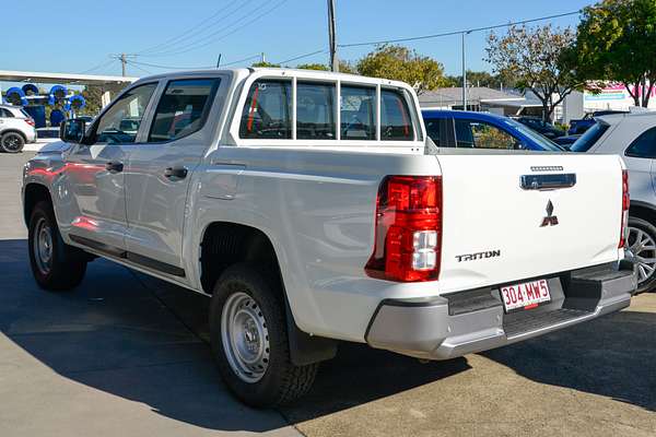 2024 Mitsubishi Triton GLX MV 4X4