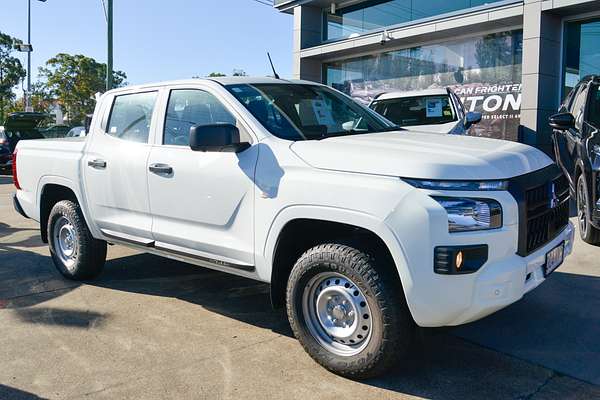 2024 Mitsubishi Triton GLX MV 4X4