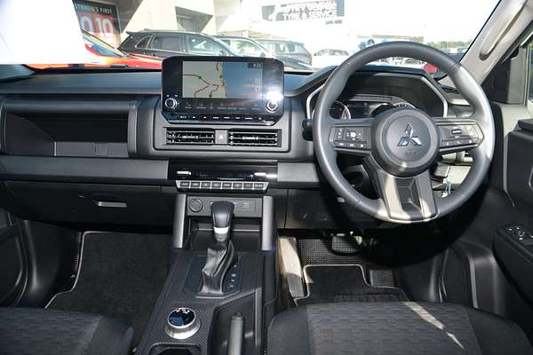 2024 Mitsubishi Triton GLX MV 4X4