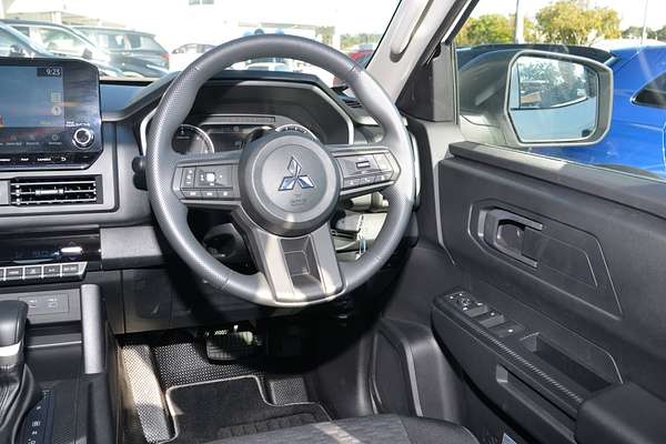 2024 Mitsubishi Triton GLX MV 4X4