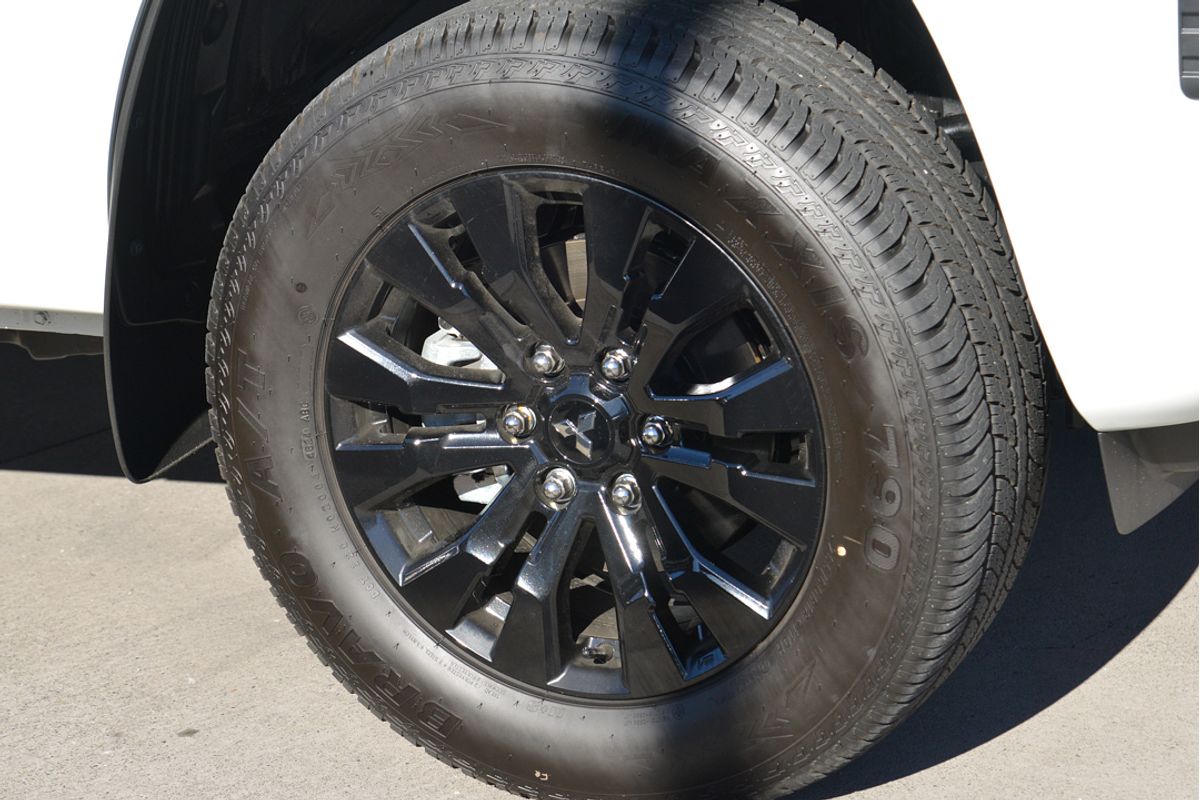2024 Mitsubishi Triton GLX-R MV 4X4
