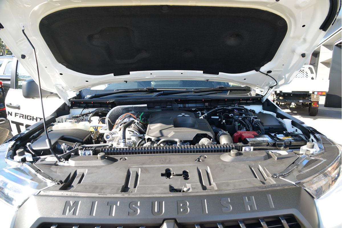 2024 Mitsubishi Triton GLX-R MV 4X4