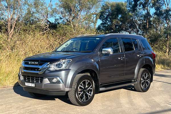 2019 Isuzu MU-X LS-T