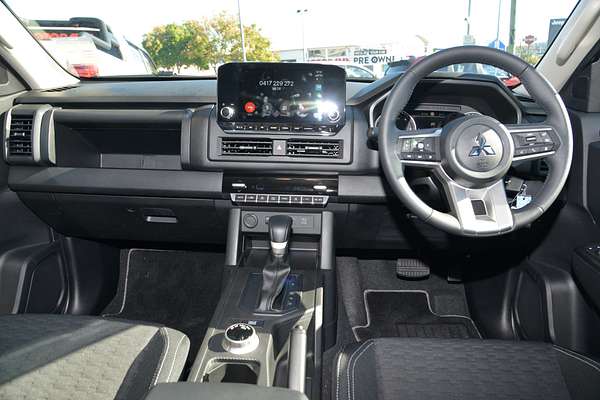2024 Mitsubishi Triton GLX-R MV 4X4