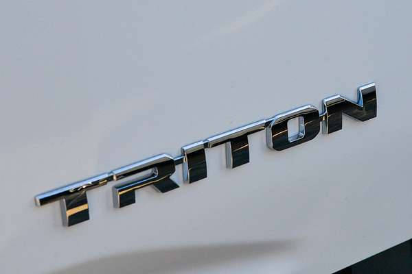 2024 Mitsubishi Triton GLX-R MV 4X4