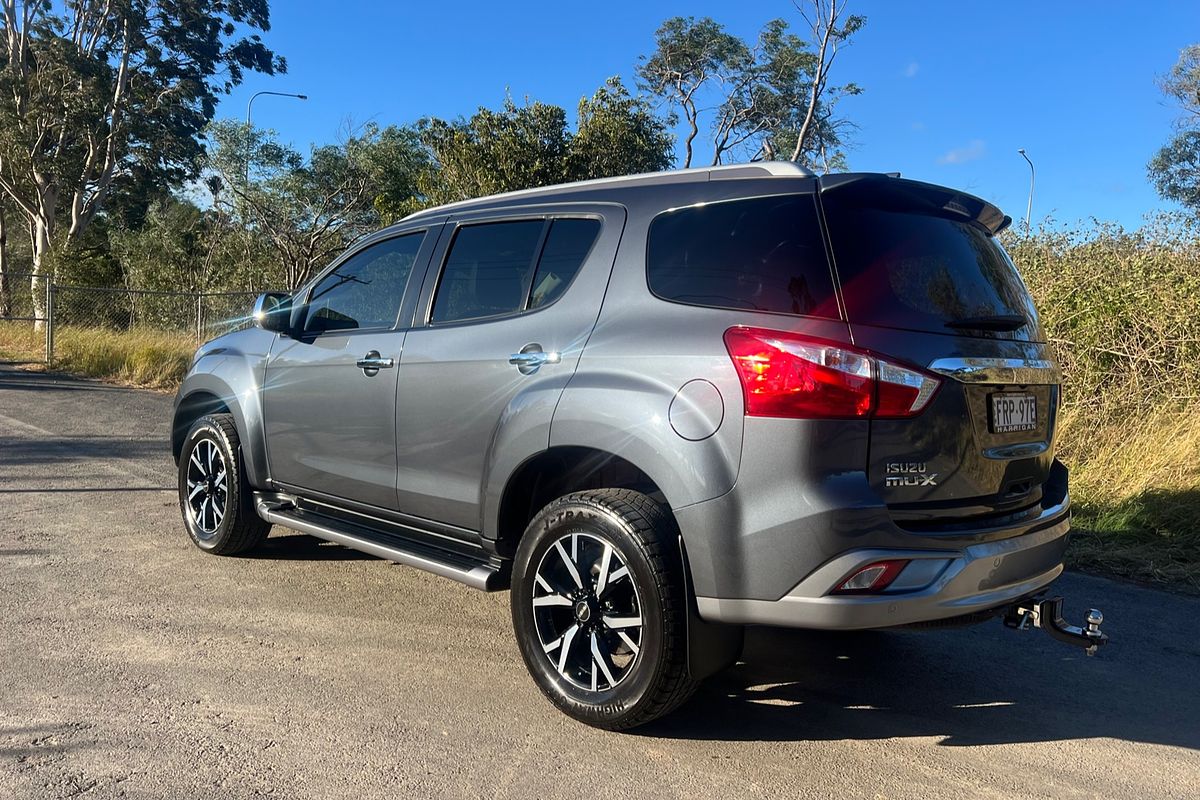 2019 Isuzu MU-X LS-T