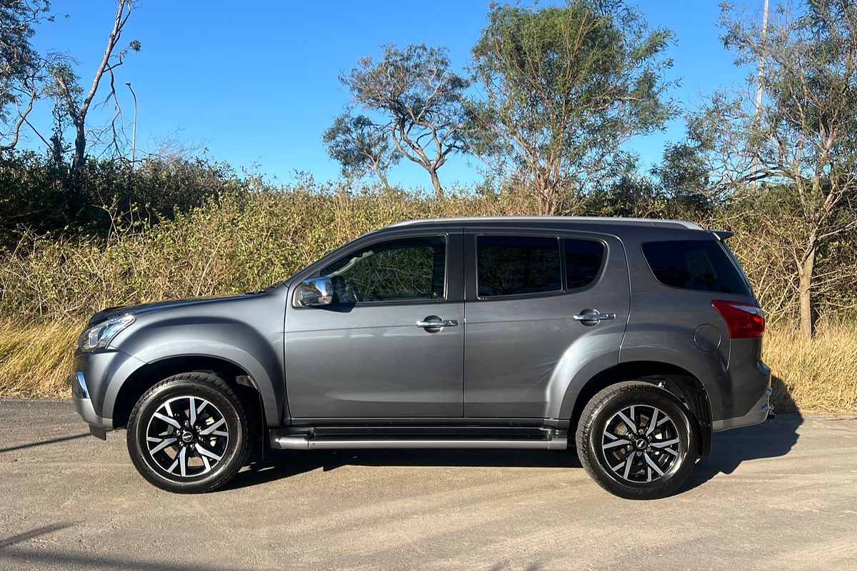 2019 Isuzu MU-X LS-T