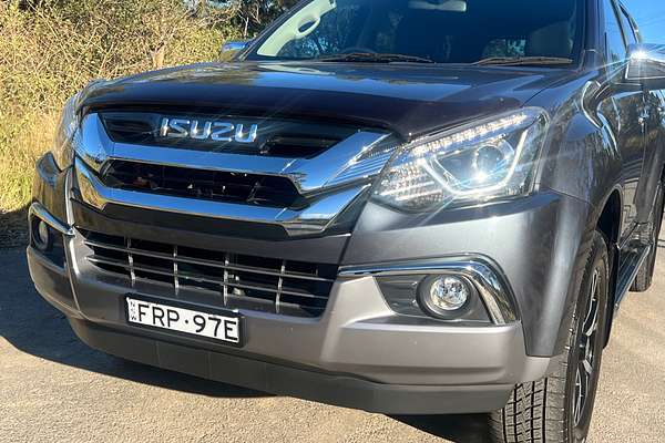 2019 Isuzu MU-X LS-T