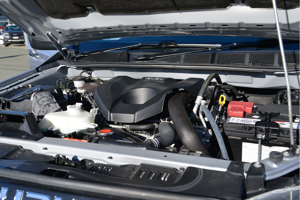 2022 Isuzu D-MAX X-TERRAIN 4X4
