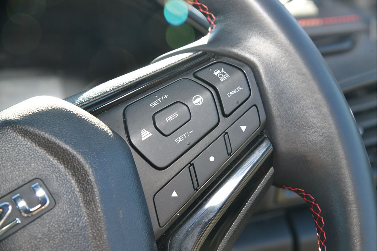 2022 Isuzu D-MAX X-TERRAIN 4X4