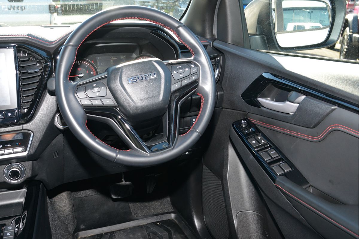 2022 Isuzu D-MAX X-TERRAIN 4X4