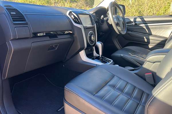 2019 Isuzu MU-X LS-T