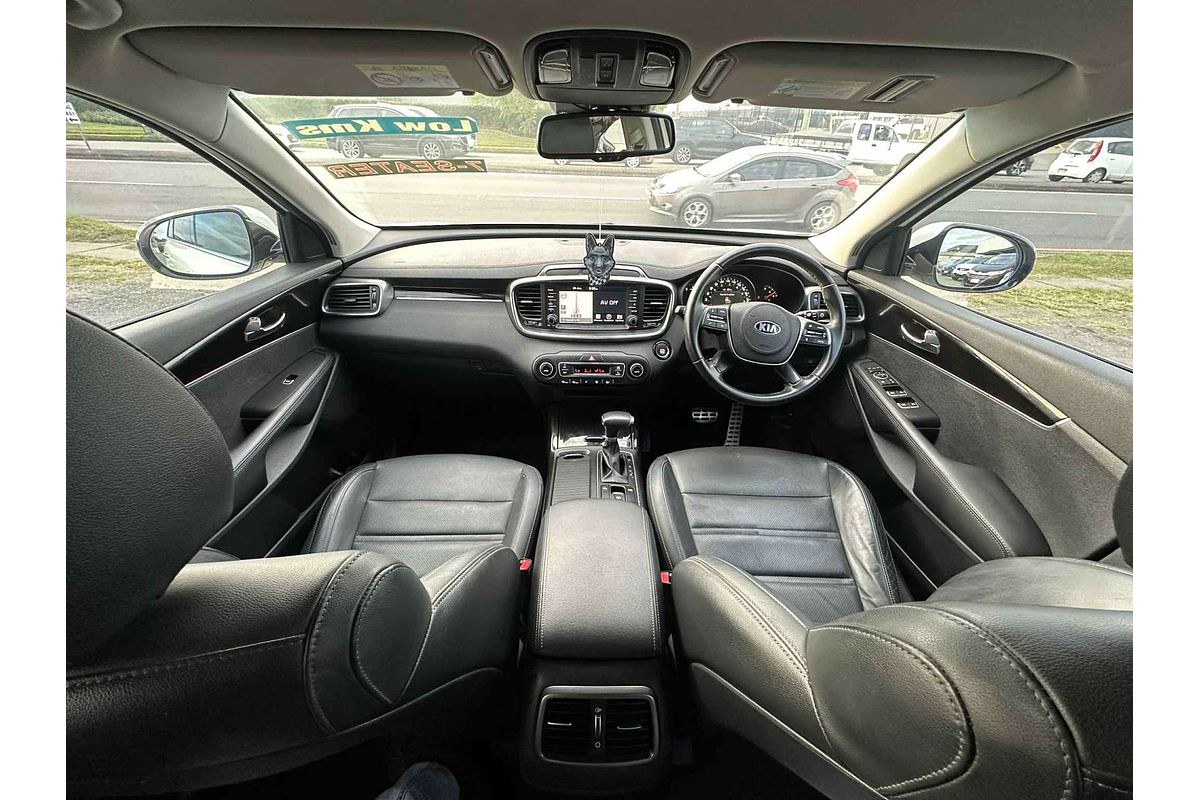 2019 Kia Sorento SLi UM