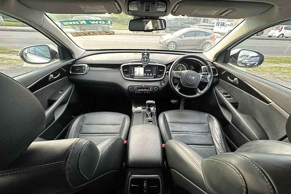 2019 Kia Sorento SLi UM