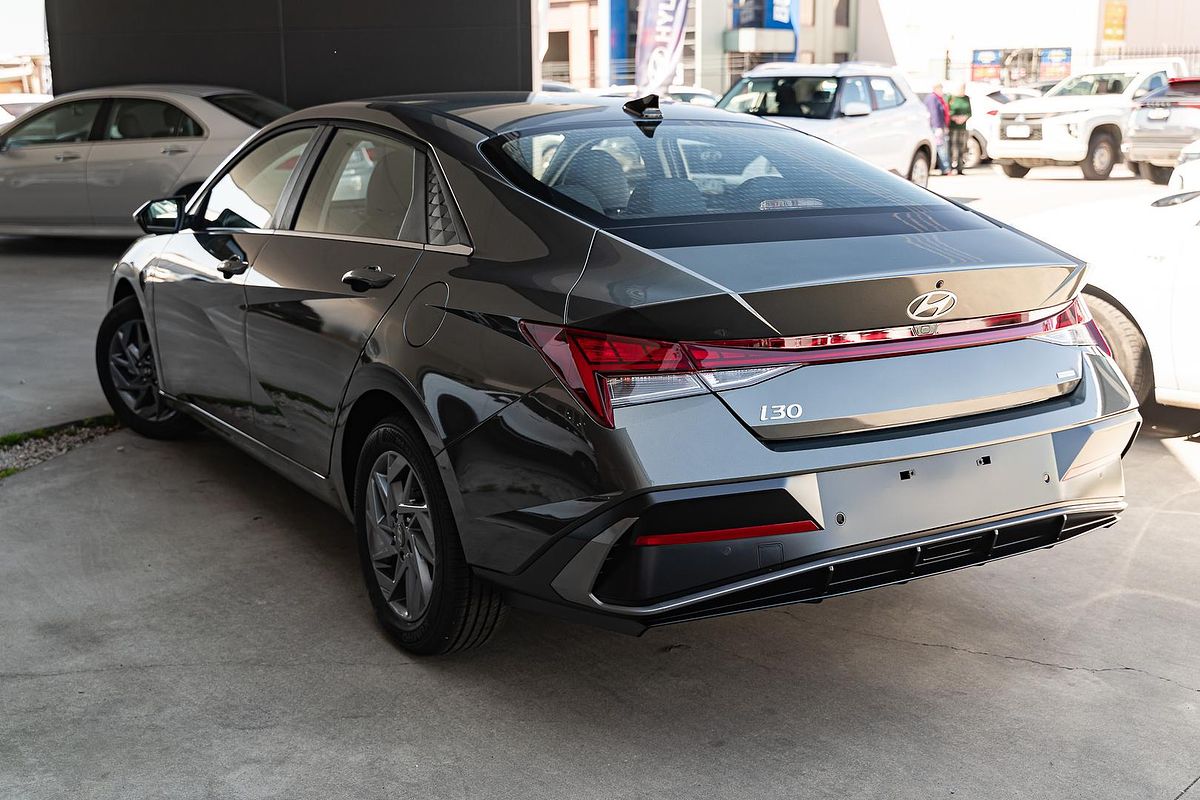 2025 Hyundai i30 Hybrid CN7.V2