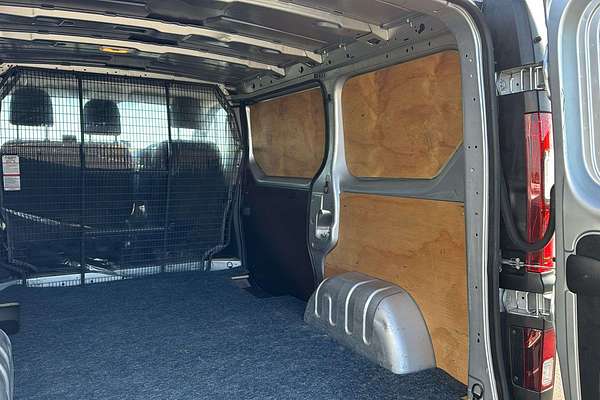 2021 Mitsubishi Express GLX SN SWB