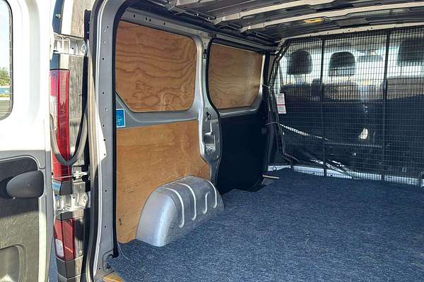 2021 Mitsubishi Express GLX SN SWB