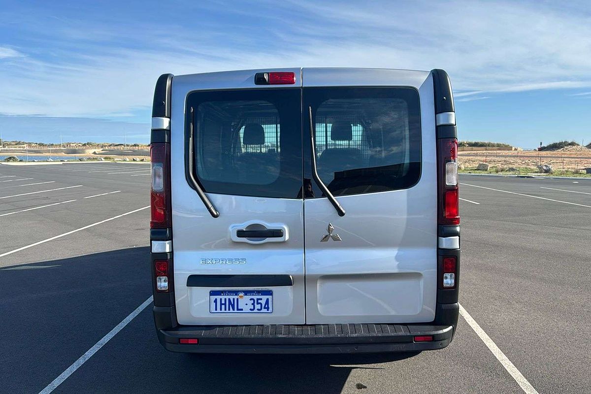 2021 Mitsubishi Express GLX SN SWB