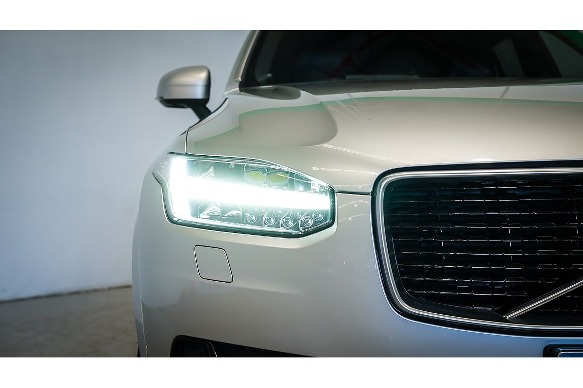 2017 Volvo XC90 D5 R-Design