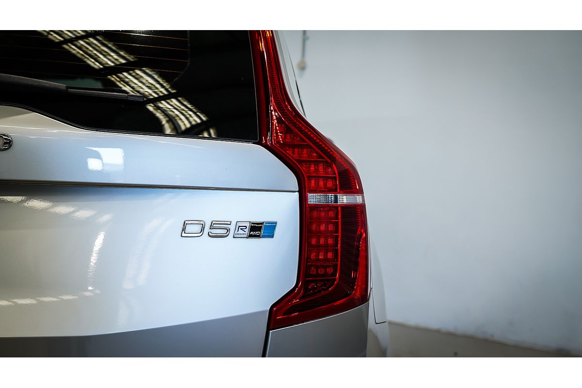 2017 Volvo XC90 D5 R-Design