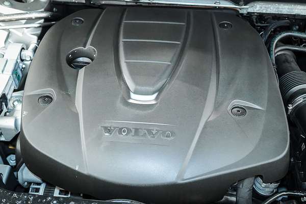 2017 Volvo XC90 D5 R-Design