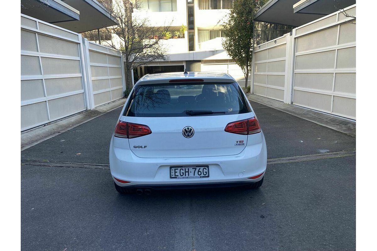 2014 Volkswagen Golf 103TSI Highline 7