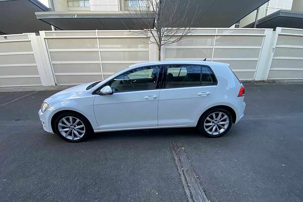 2014 Volkswagen Golf 103TSI Highline 7