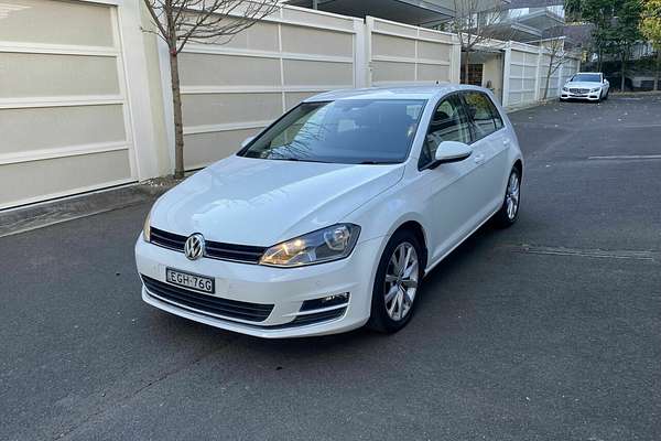 2014 Volkswagen Golf 103TSI Highline 7