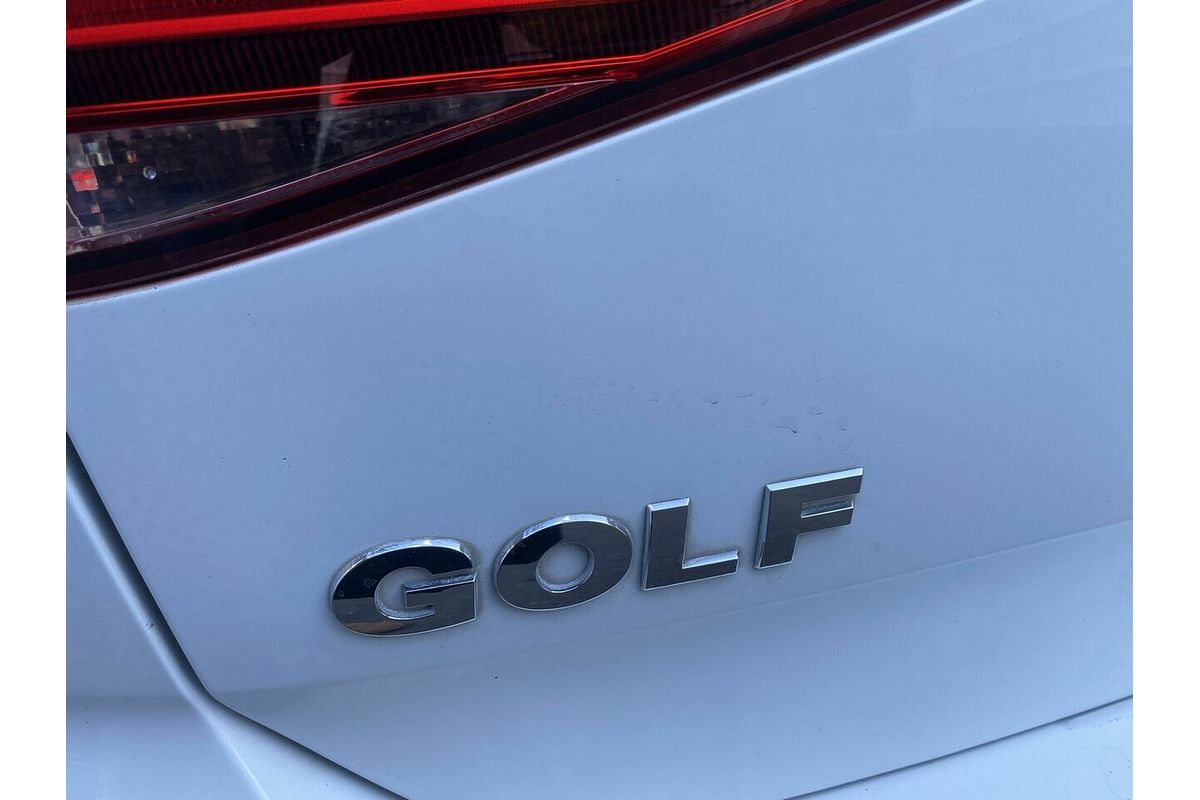 2014 Volkswagen Golf 103TSI Highline 7