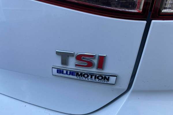 2014 Volkswagen Golf 103TSI Highline 7
