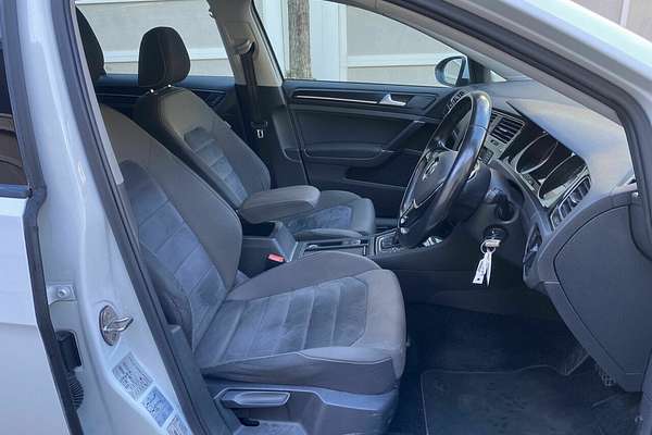 2014 Volkswagen Golf 103TSI Highline 7
