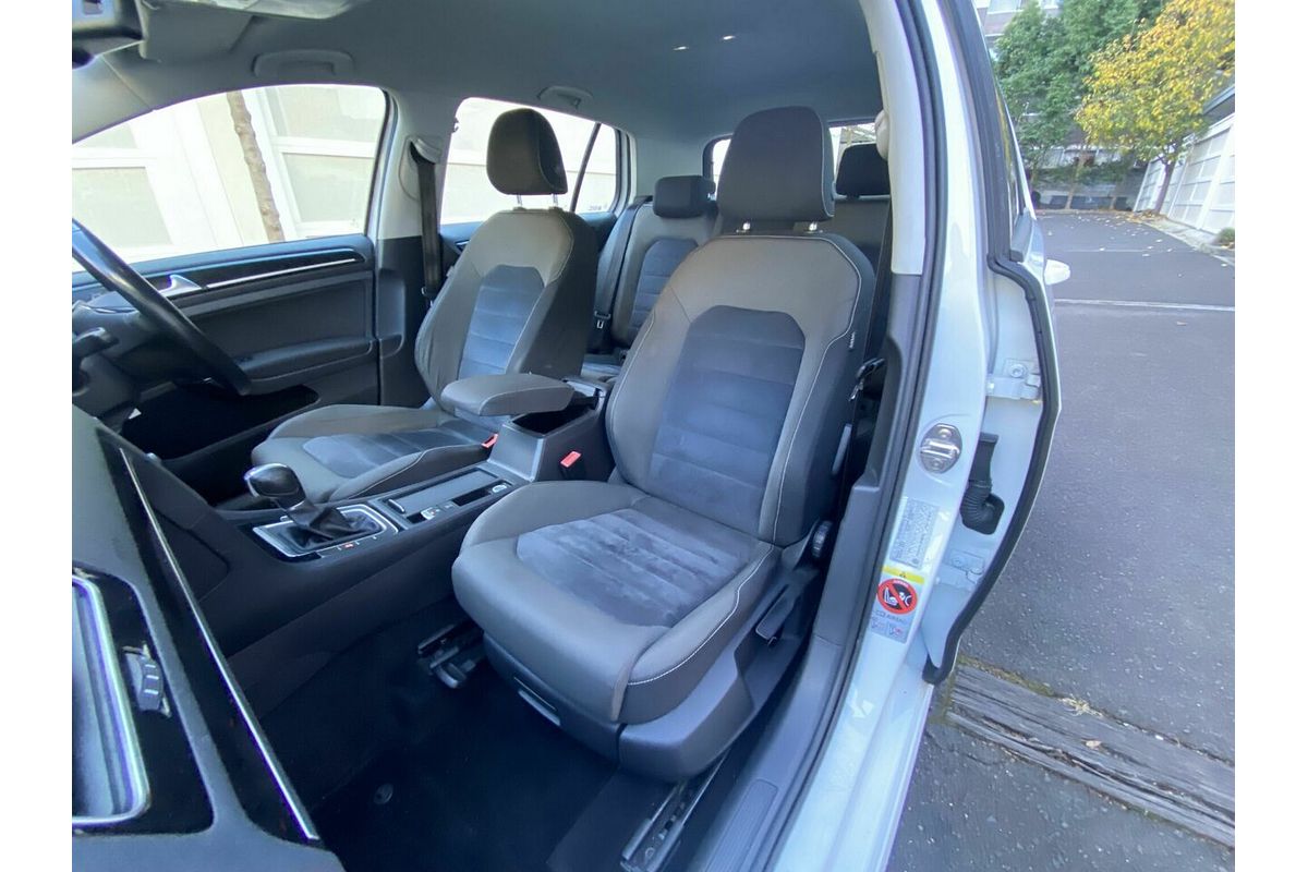 2014 Volkswagen Golf 103TSI Highline 7
