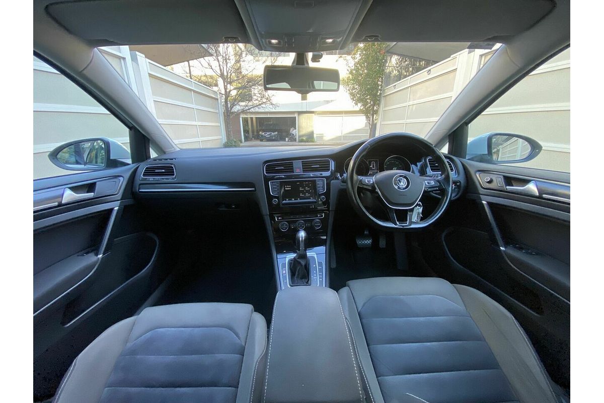 2014 Volkswagen Golf 103TSI Highline 7