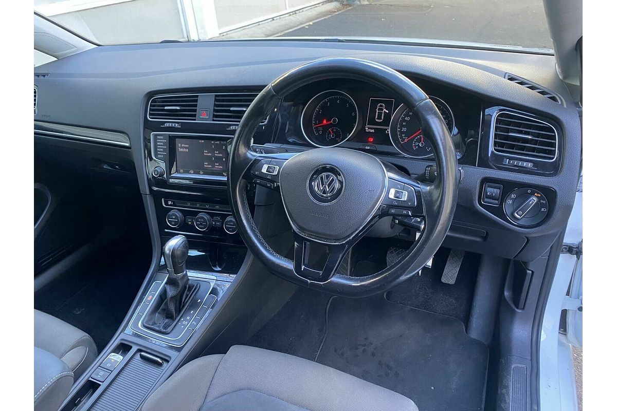 2014 Volkswagen Golf 103TSI Highline 7