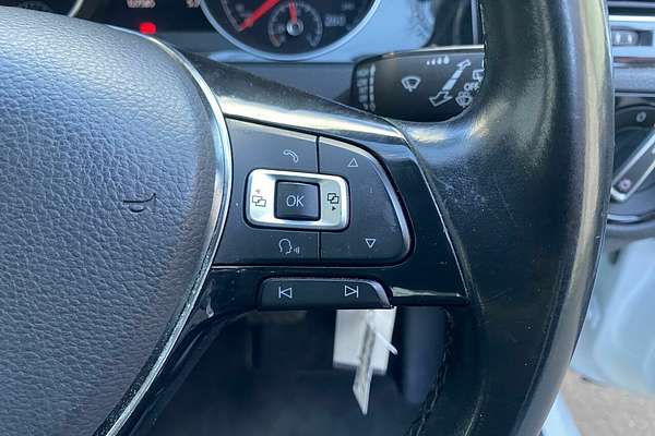 2014 Volkswagen Golf 103TSI Highline 7