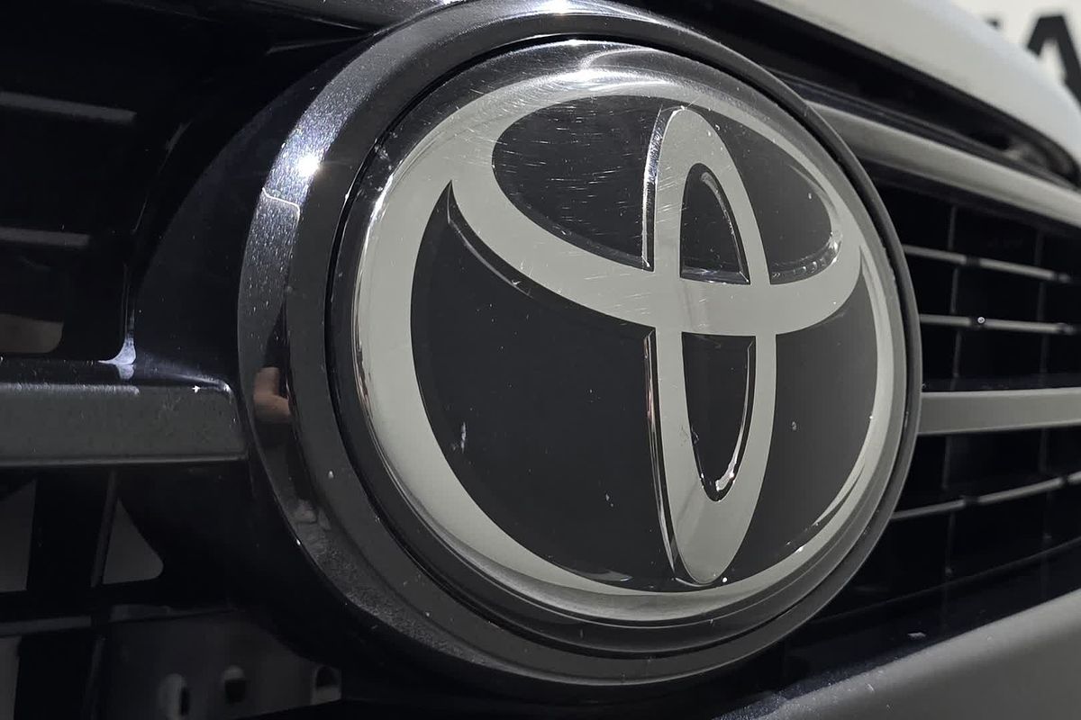 2021 Toyota Hilux SR5 GUN126R 4X4