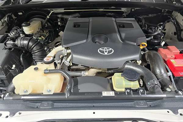 2021 Toyota Hilux SR5 GUN126R 4X4