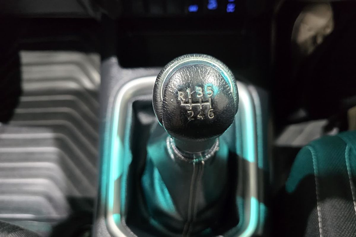 2021 Toyota Hilux SR5 GUN126R 4X4