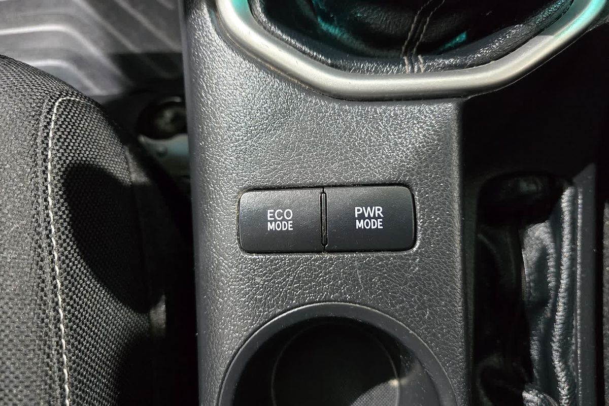 2021 Toyota Hilux SR5 GUN126R 4X4