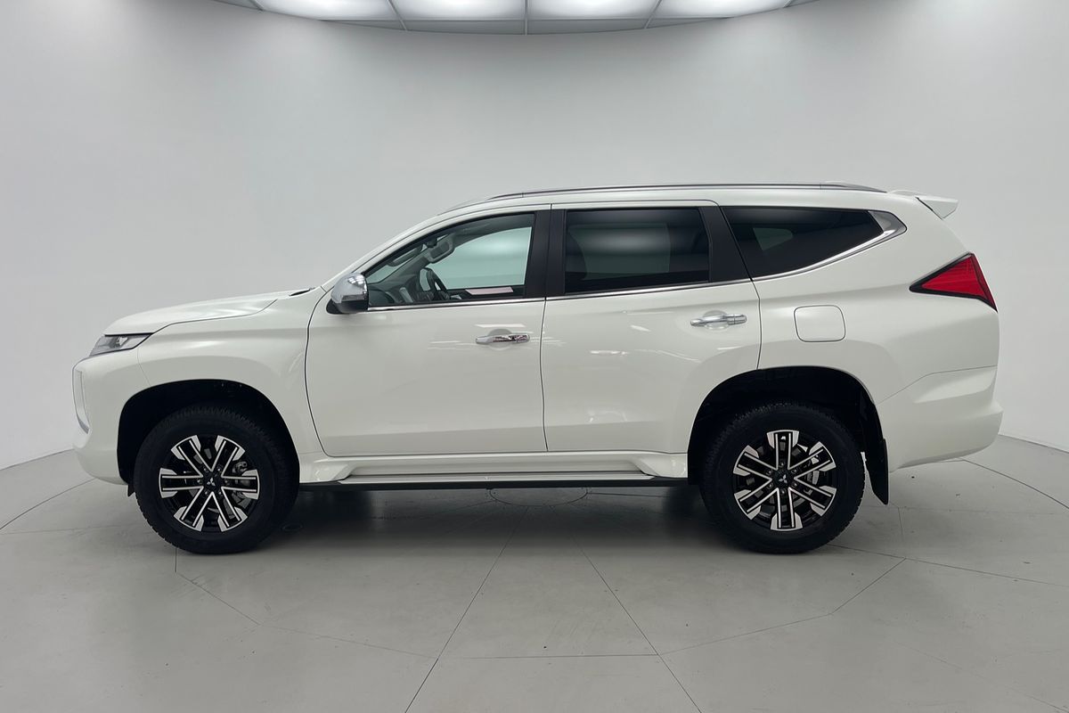 2023 Mitsubishi Pajero Sport GLS QF