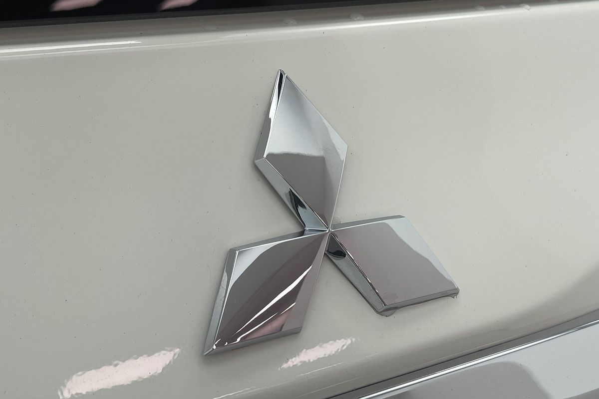 2023 Mitsubishi Pajero Sport GLS QF