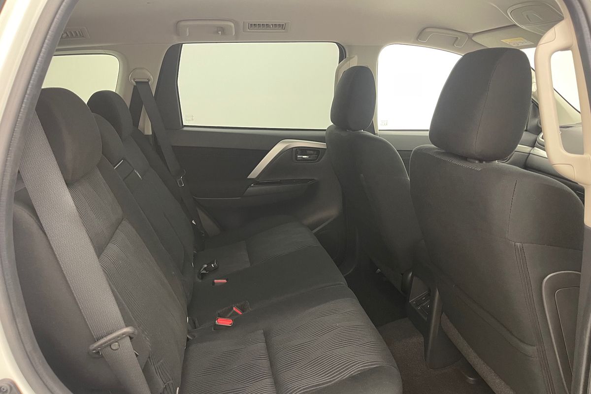 2023 Mitsubishi Pajero Sport GLS QF