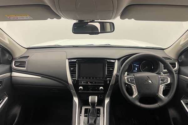 2023 Mitsubishi Pajero Sport GLS QF