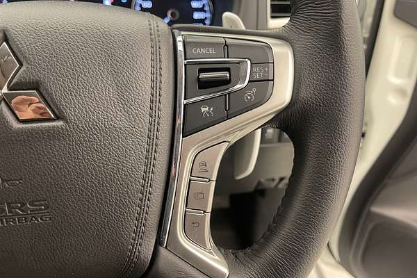 2023 Mitsubishi Pajero Sport GLS QF